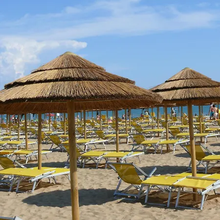 בית נופש Mastervillage ביביונה